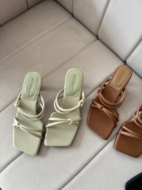 Ladies Double Knot Strap Square Open Toe Slid-On Heel
